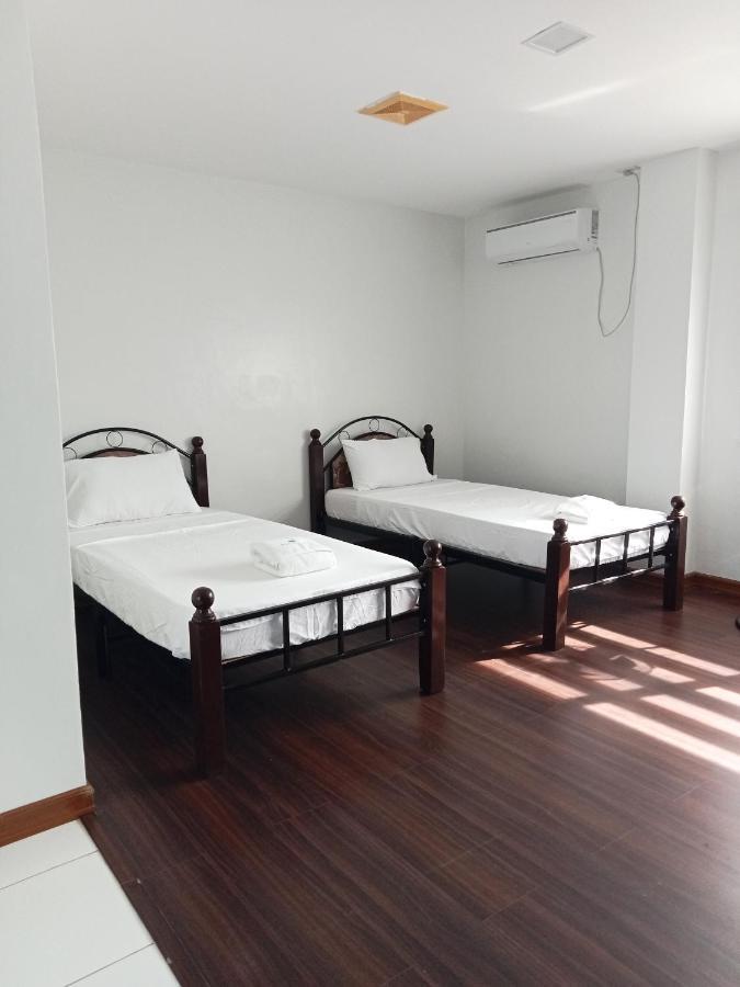Playa Alba Beach Front And Resort سان أنطونيو المظهر الخارجي الصورة